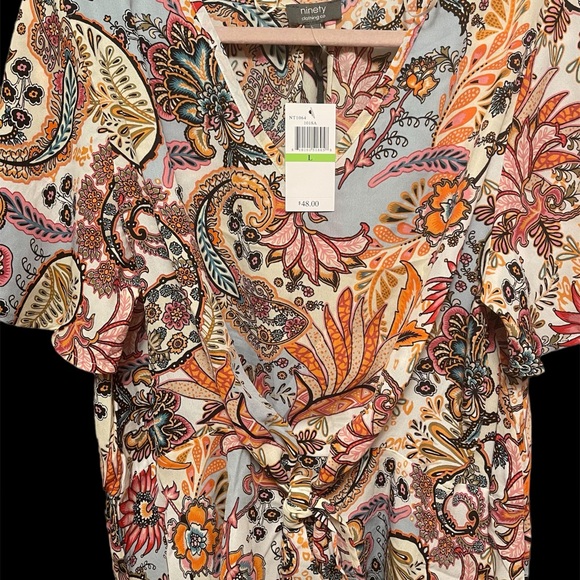 Ninety Clothing Co Size Large - Picture 2 of 4